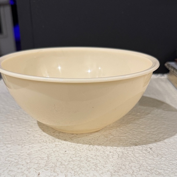 Set of Three Nested Bowls in Cream and Teal plus 1 more total 4 - Picture 4 of 5